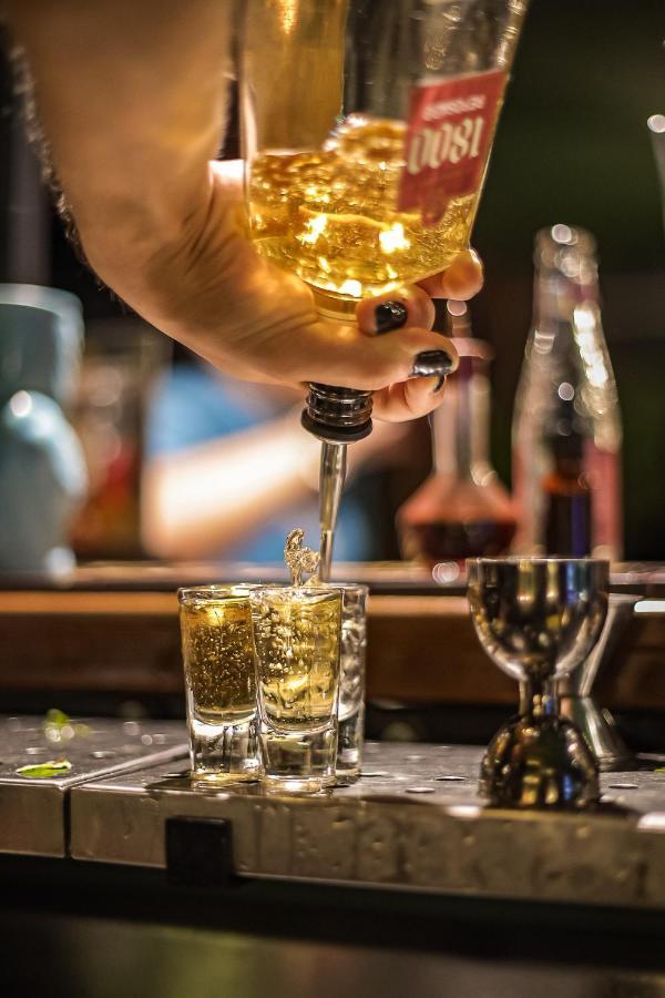 Black Llama Hostel Miraflores リマ エクステリア 写真